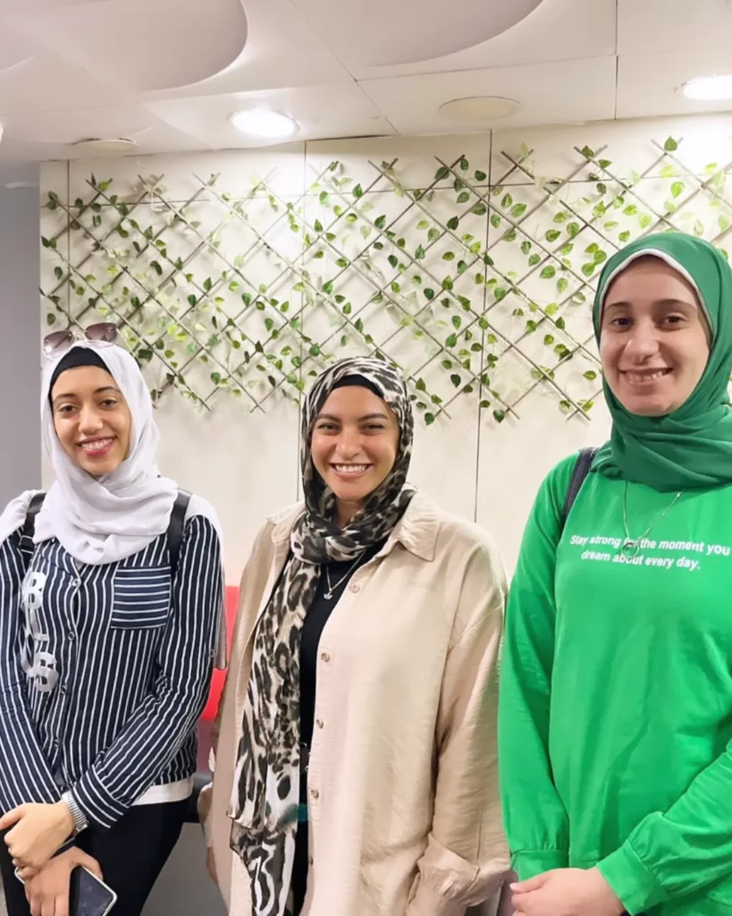 أنشطة تعليمة لكورسات أكاديمية hcm academy